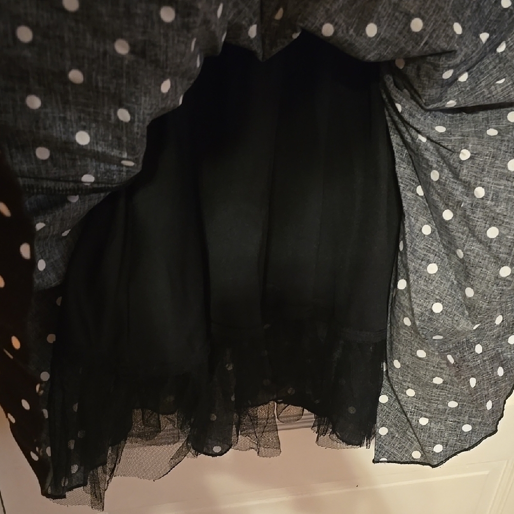 Retro 50's Pinup Black and White Polka Dot   Dress - Picture 7 of 14